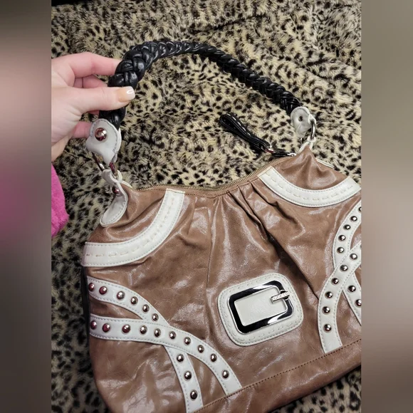 Giant Vintage Guess Tote - Picture 8 of 9